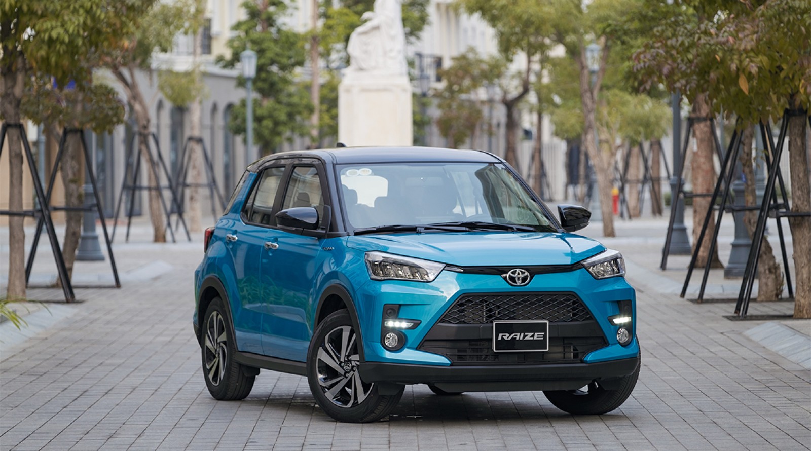 Nâng Cấp Rada Cảnh Báo Điểm Mù Toyota Raize Lắp Đặt Theo Xe Chính Hãng | BSM 4S